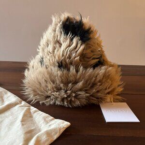 NWT Unisex Cow Sheepskin Hat Size M/L